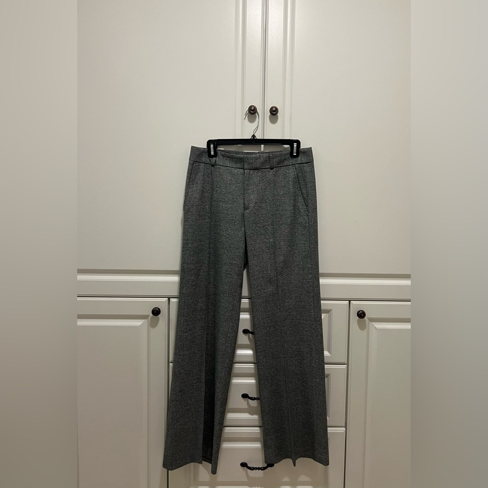 NWOT Banana Republic Wide Leg mid rise Gray Trousers size 4 - Picture 2 of 10